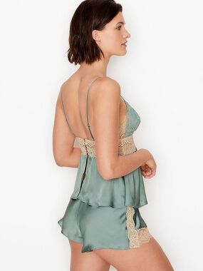 Victoria's Secret | Lace Two-Piece Pajama Set